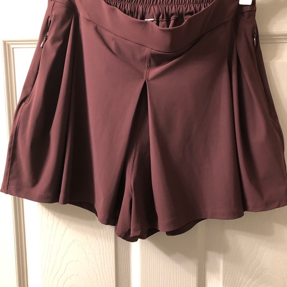 Lululemon & Go City Skorts - Picture 2 of 7